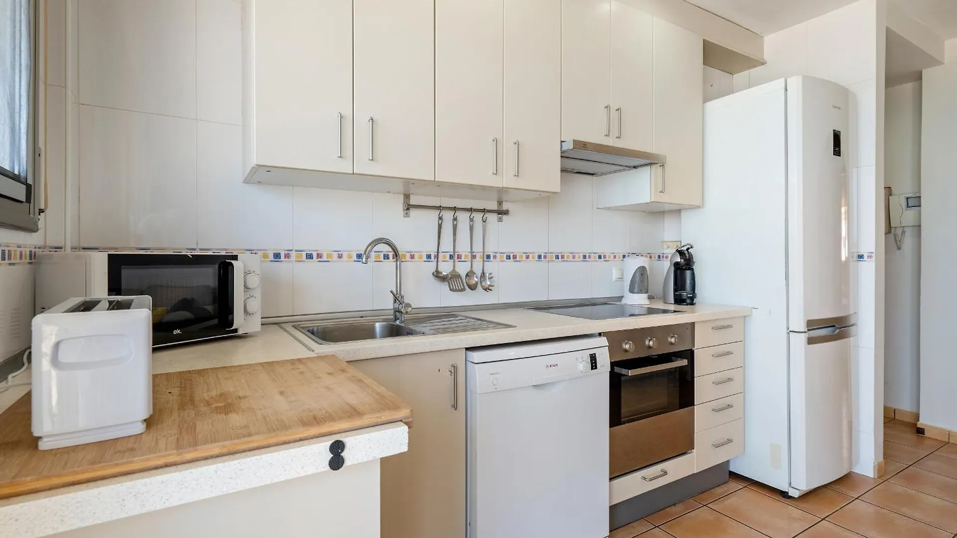 Apartment Hauzify I Apartament Colon 2B Torredembarra Spain