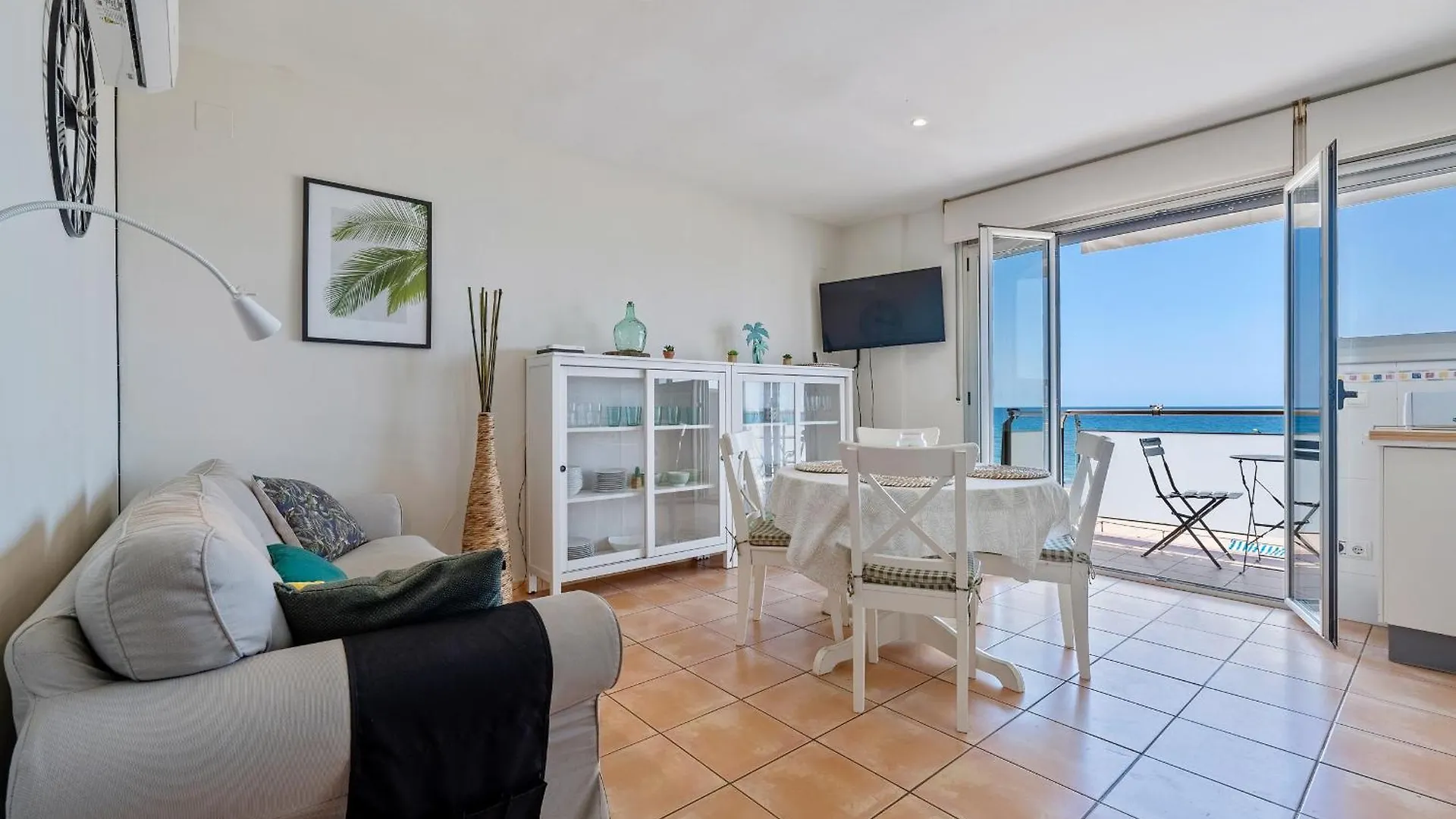 Apartment Hauzify I Apartament Colon 2B Torredembarra
