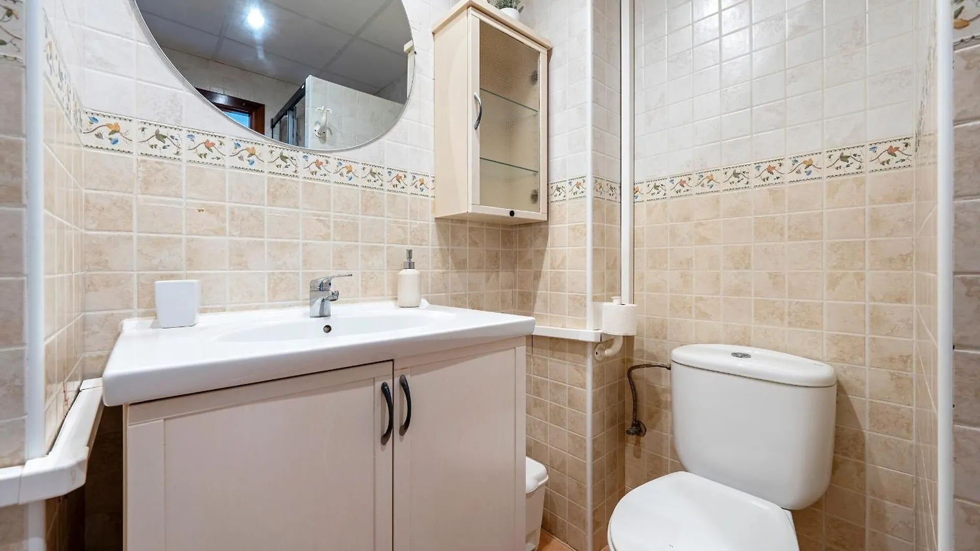 Hauzify I Apartament Colon 2B Torredembarra 0*,  Spain